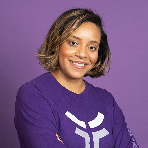 Headshot of Tracy Curry